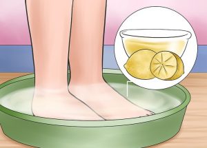 This 5 Ingredient Foot Soak Will Detox Your Body (cheap, simple and effective)